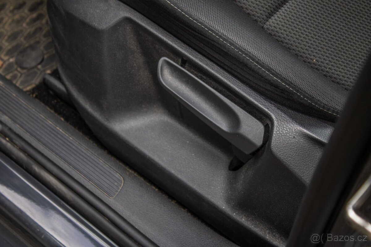 2014 Volkswagen GOLF - 17