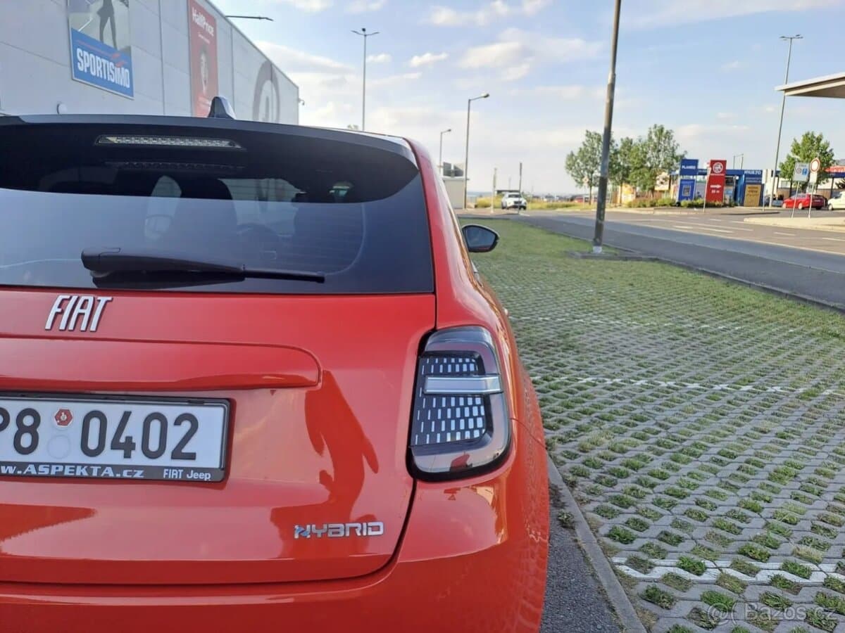 2024 Fiat 600 - 17