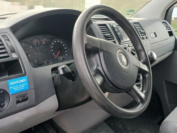 2010 Volkswagen TRANSPORTER - 17