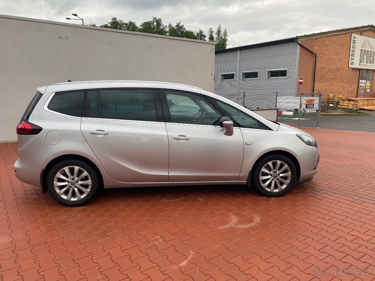 2015 Opel ZAFIRA - 17