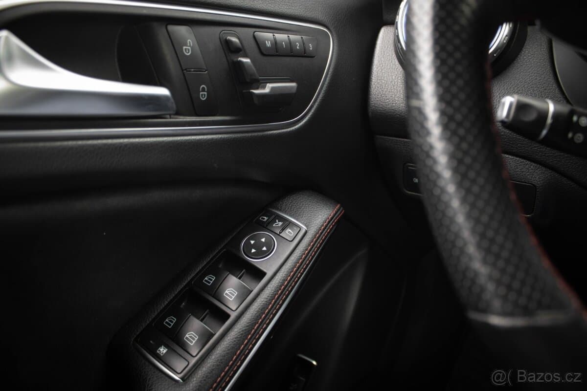 2015 Mercedes-Benz GLA - 17
