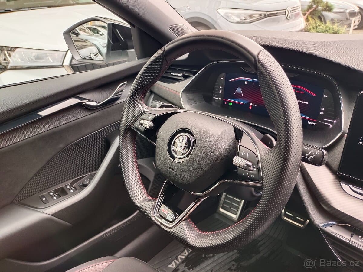 2023 Škoda OCTAVIA - 17