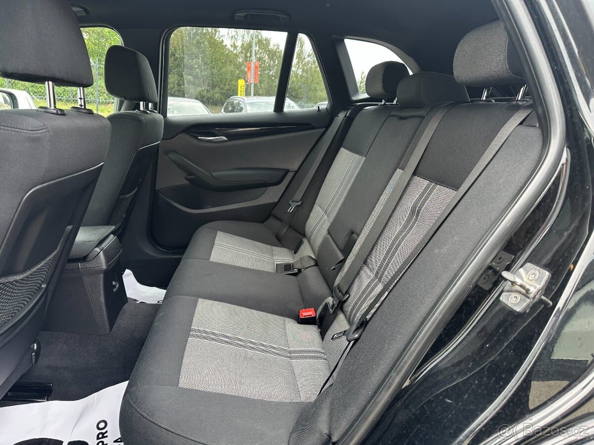 2010 BMW X1 - 17