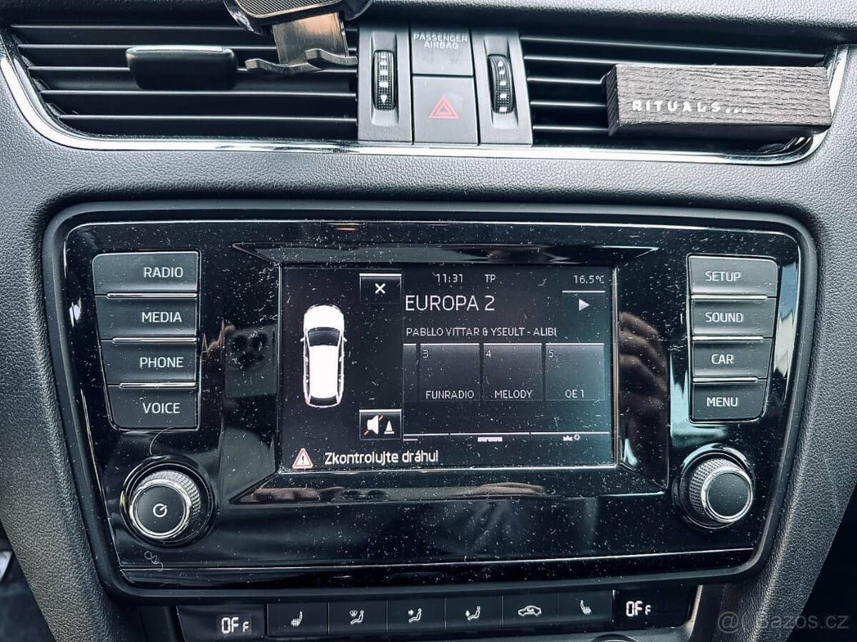 2014 Škoda OCTAVIA - 17