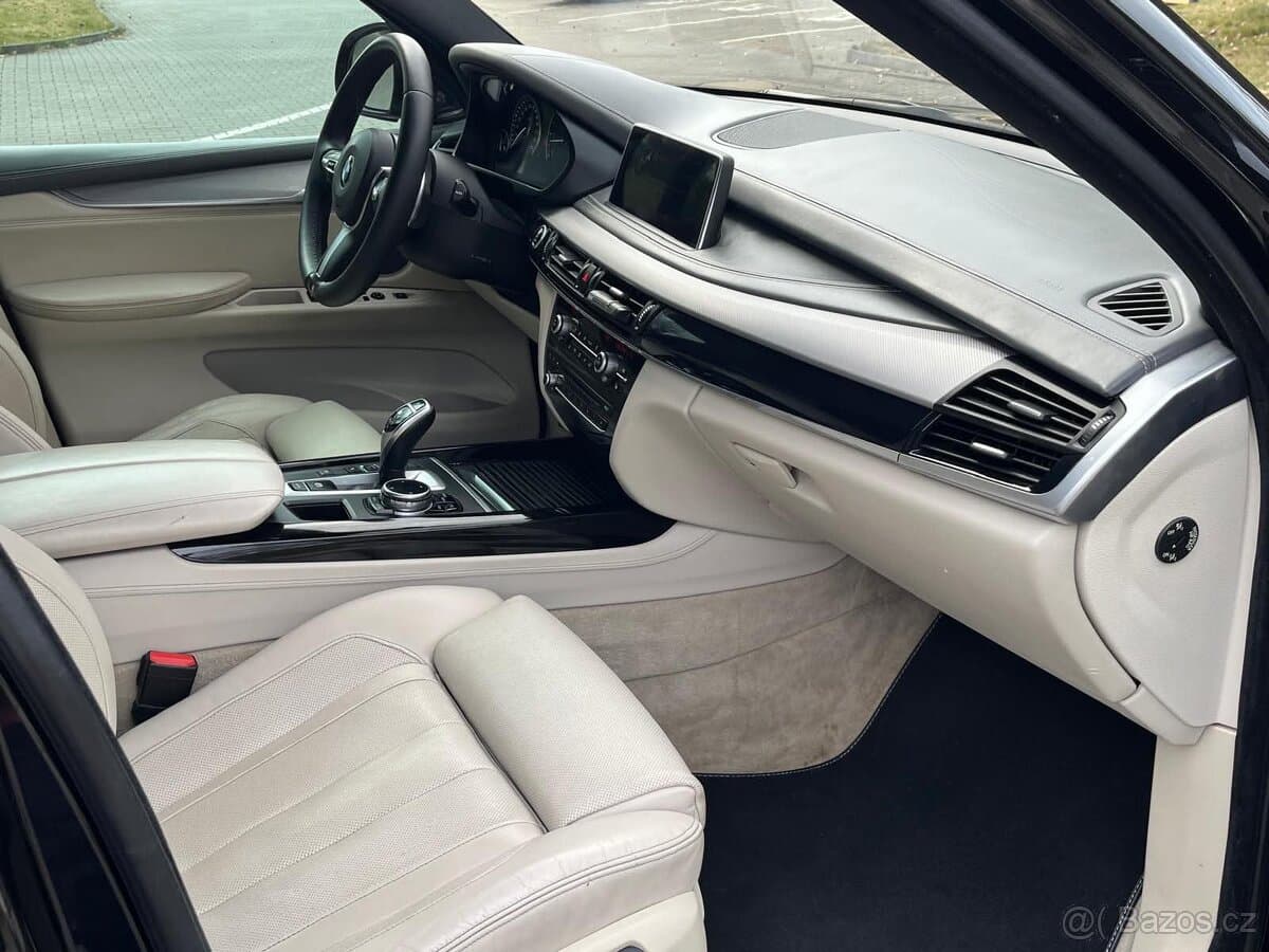 2014 BMW M5 - 17