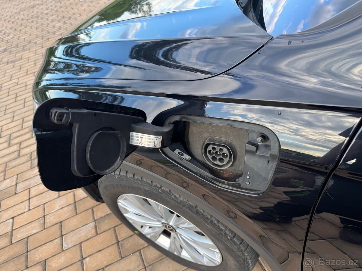 2022 Volkswagen TIGUAN - 17