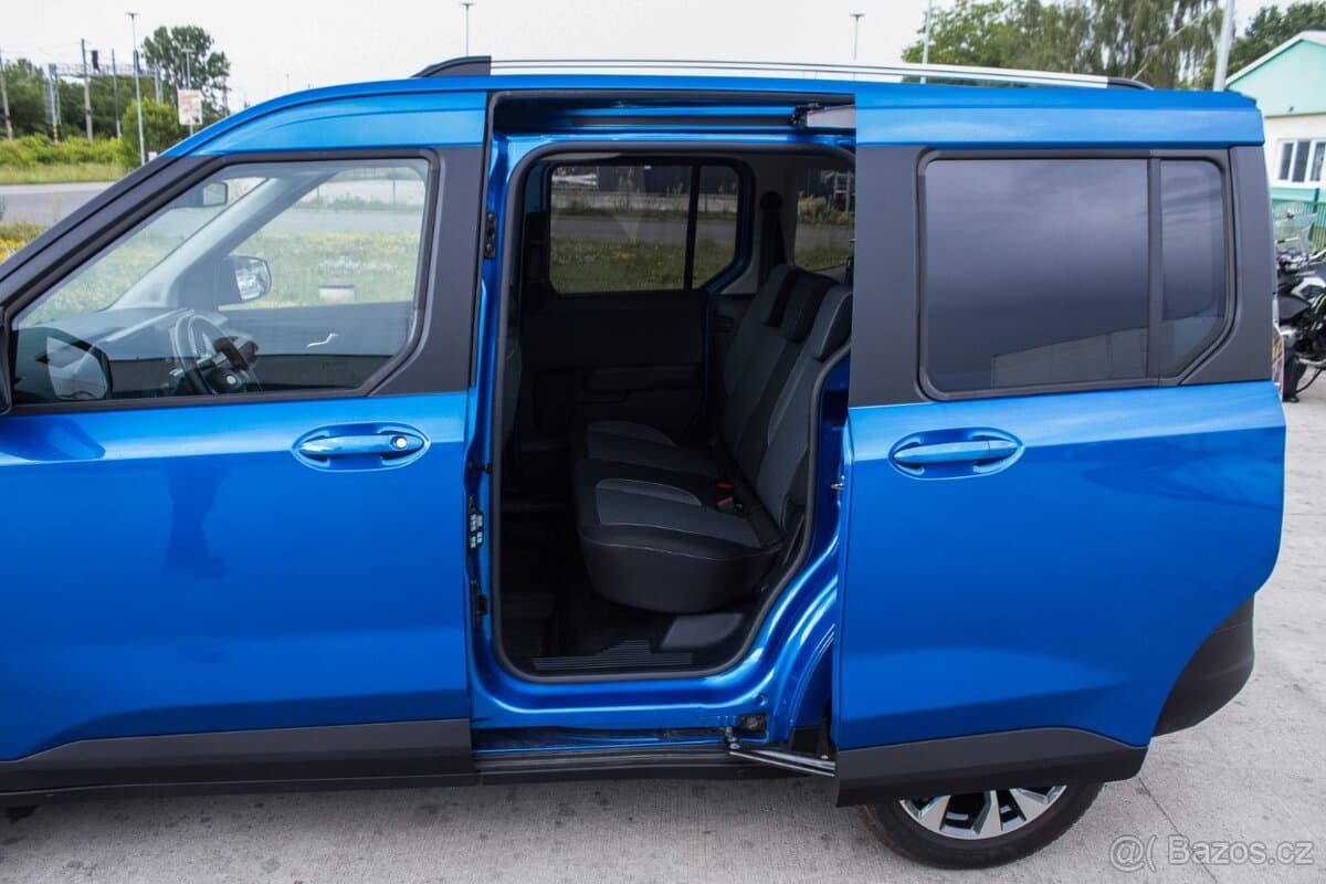 2024 Ford TOURNEO - 17