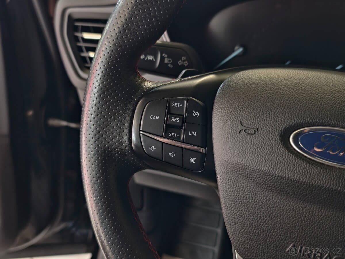 2020 Ford FOCUS - 17