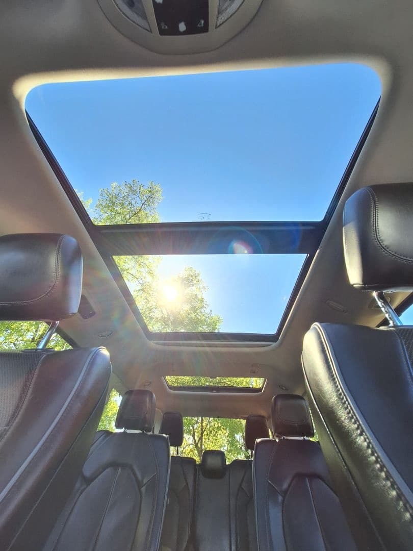 2018 Chrysler PACIFICA - 17