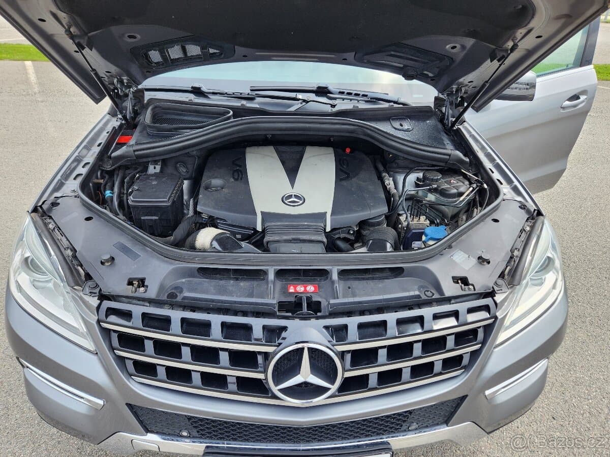 2012 Mercedes-Benz M-CLASS - 17