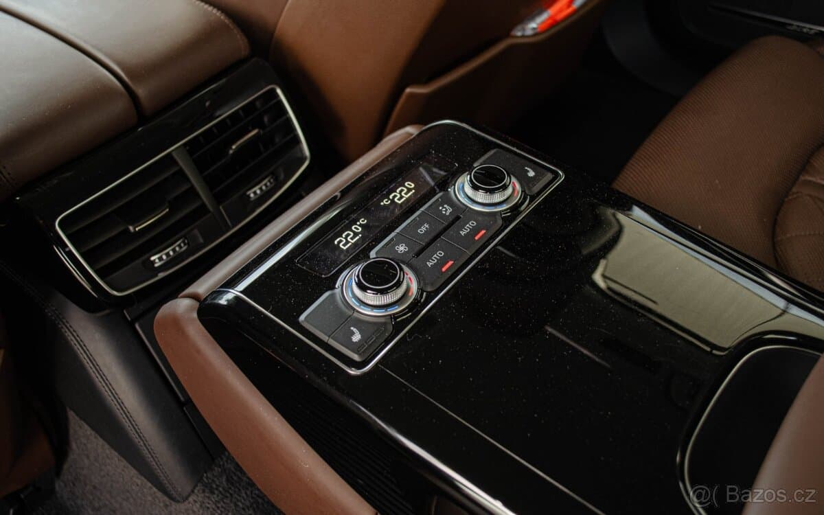 2017 Audi A8 - 17