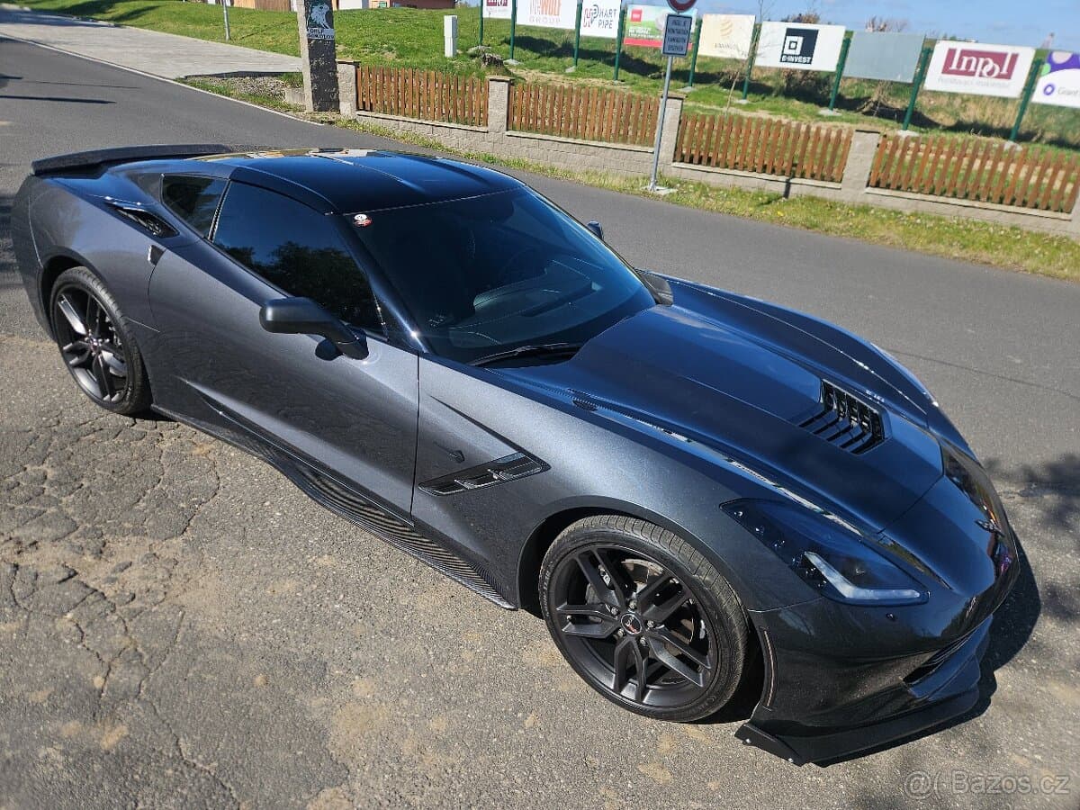 Chevrolet CORVETTE - 17