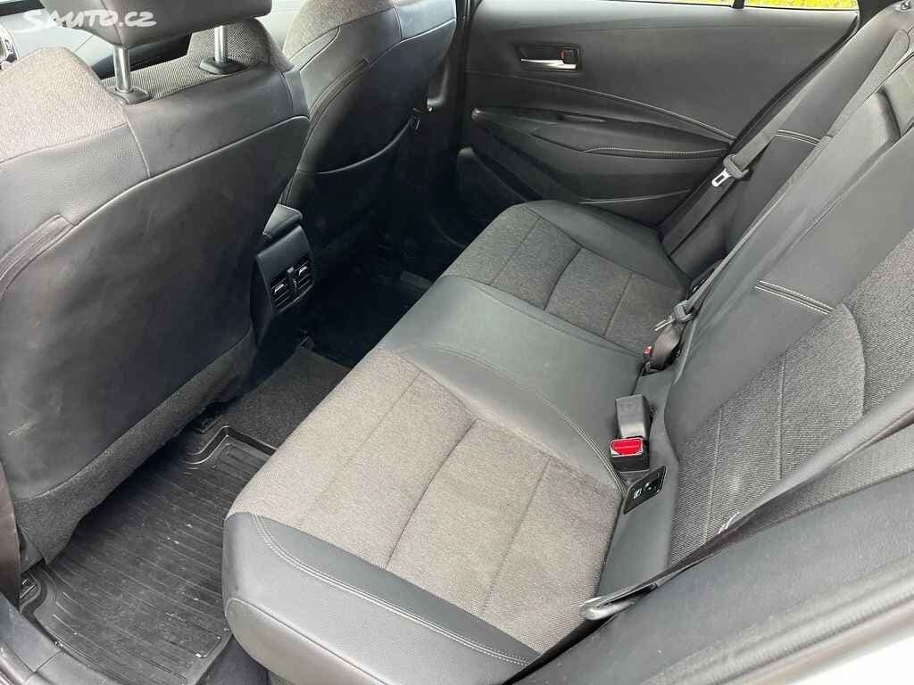 2023 Toyota COROLLA - 17