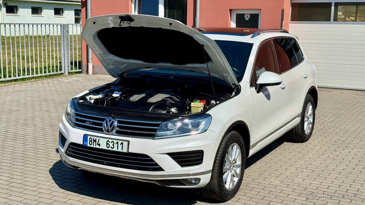 2016 Volkswagen TOUAREG - 17