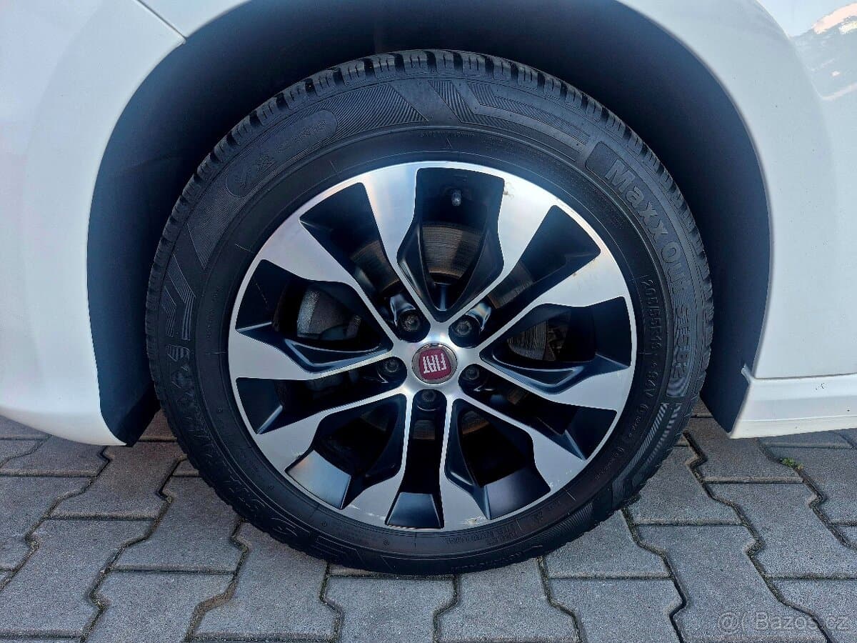 2019 Fiat TIPO - 17