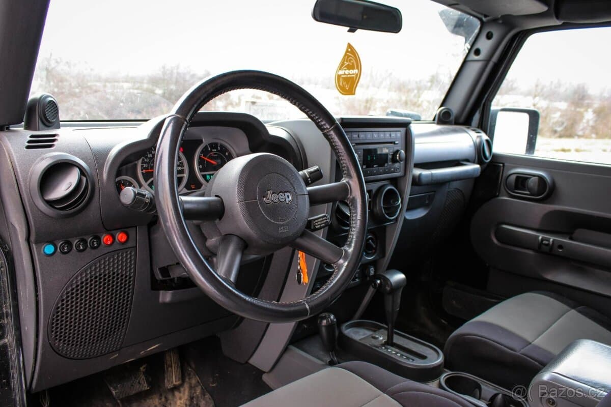2007 Jeep WRANGLER - 17