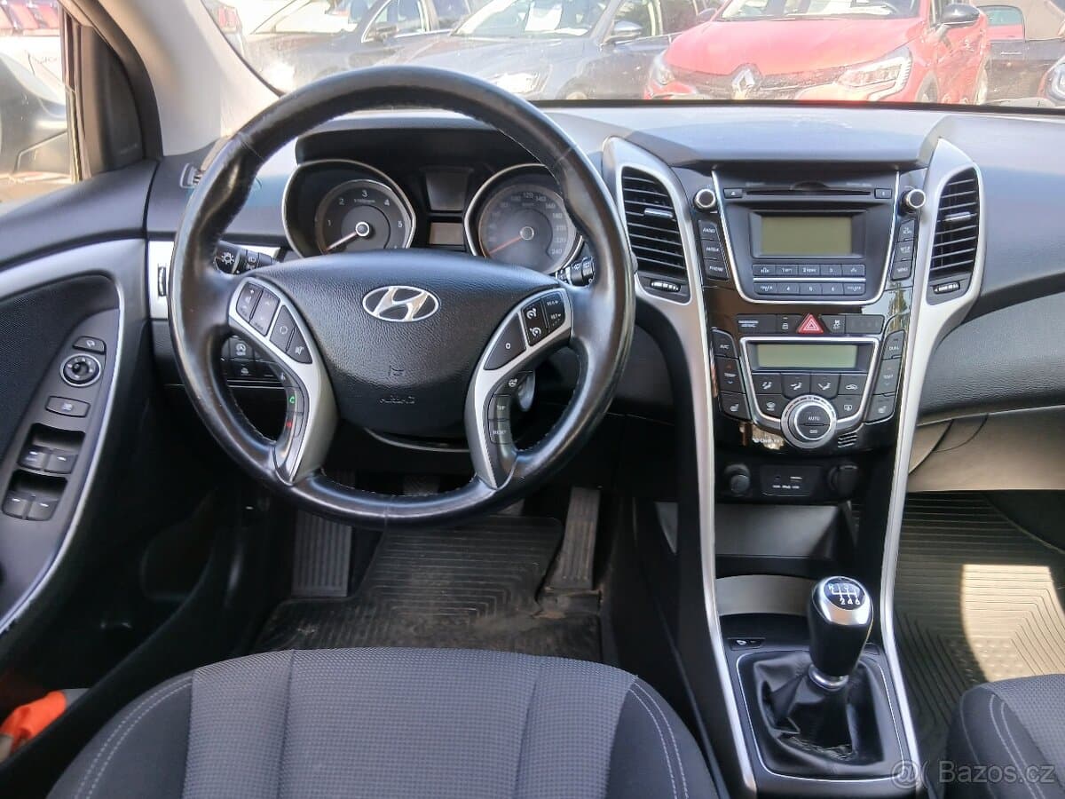 2015 Hyundai i30 - 17
