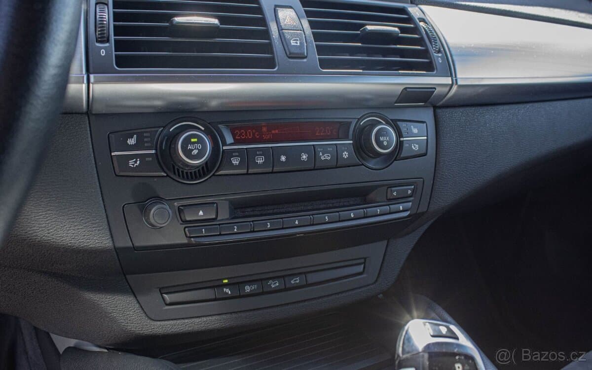 2014 BMW X6 - 17