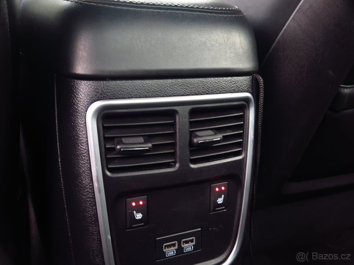 2016 Dodge CHARGER - 17