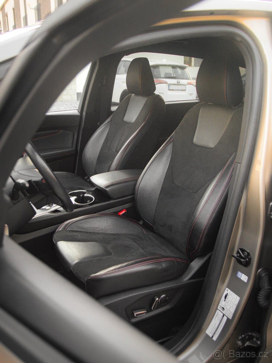 2019 Ford S-MAX - 17