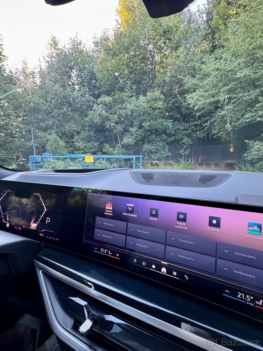 2023 BMW X7 - 17