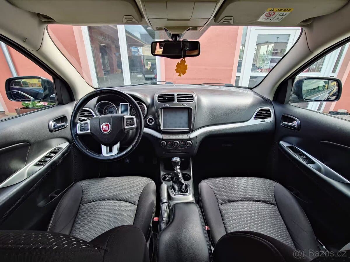 2014 Fiat FREEMONT - 17