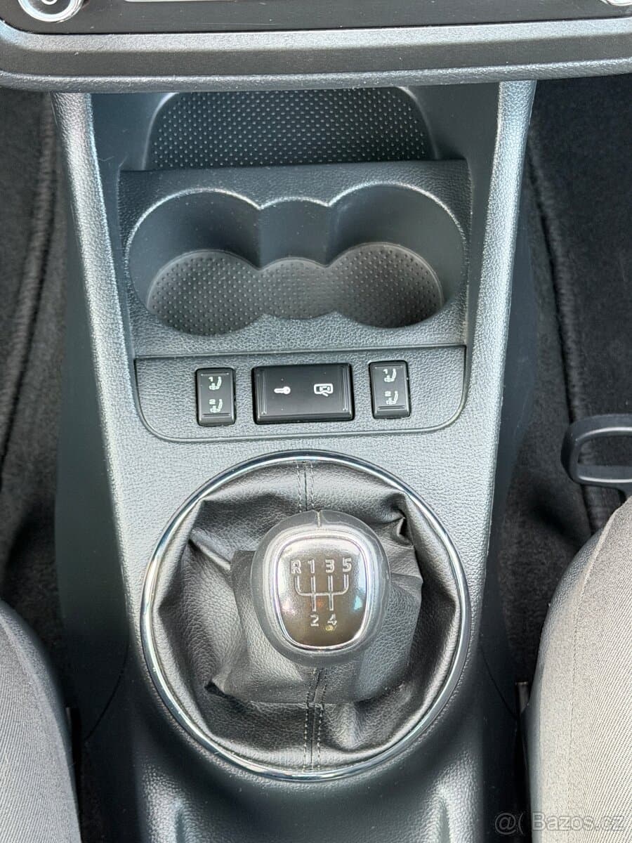 2014 Škoda FABIA - 17