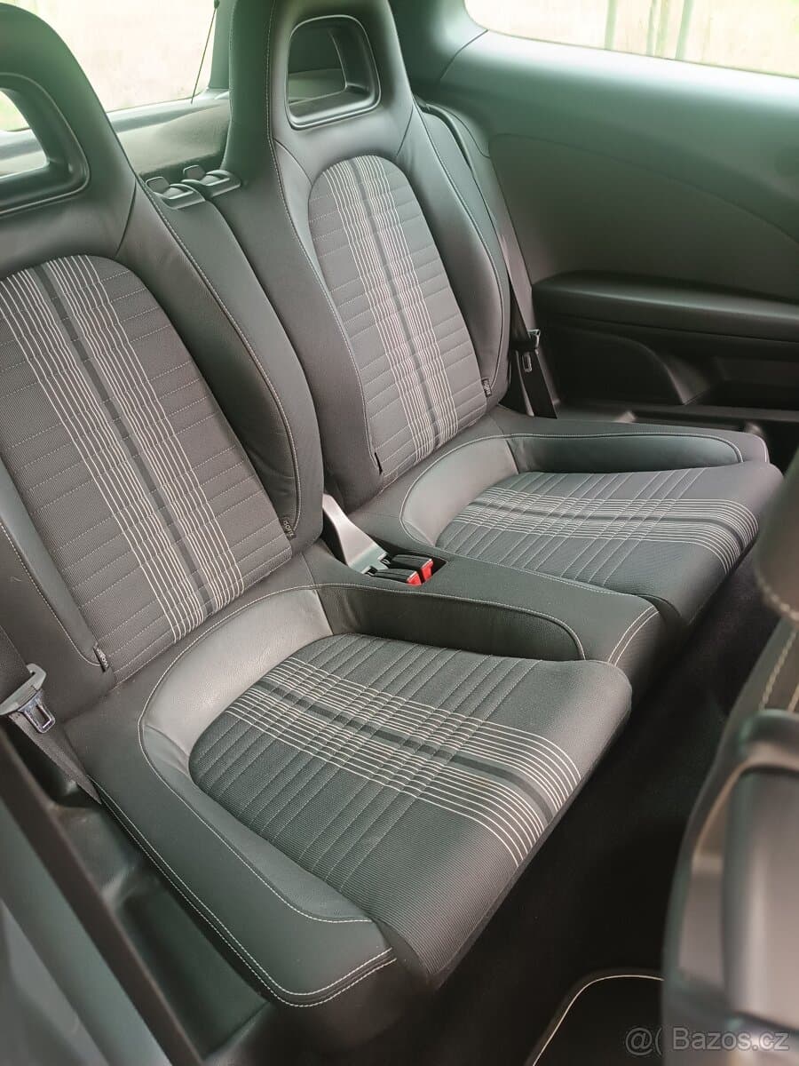 2012 Volkswagen SCIROCCO - 17