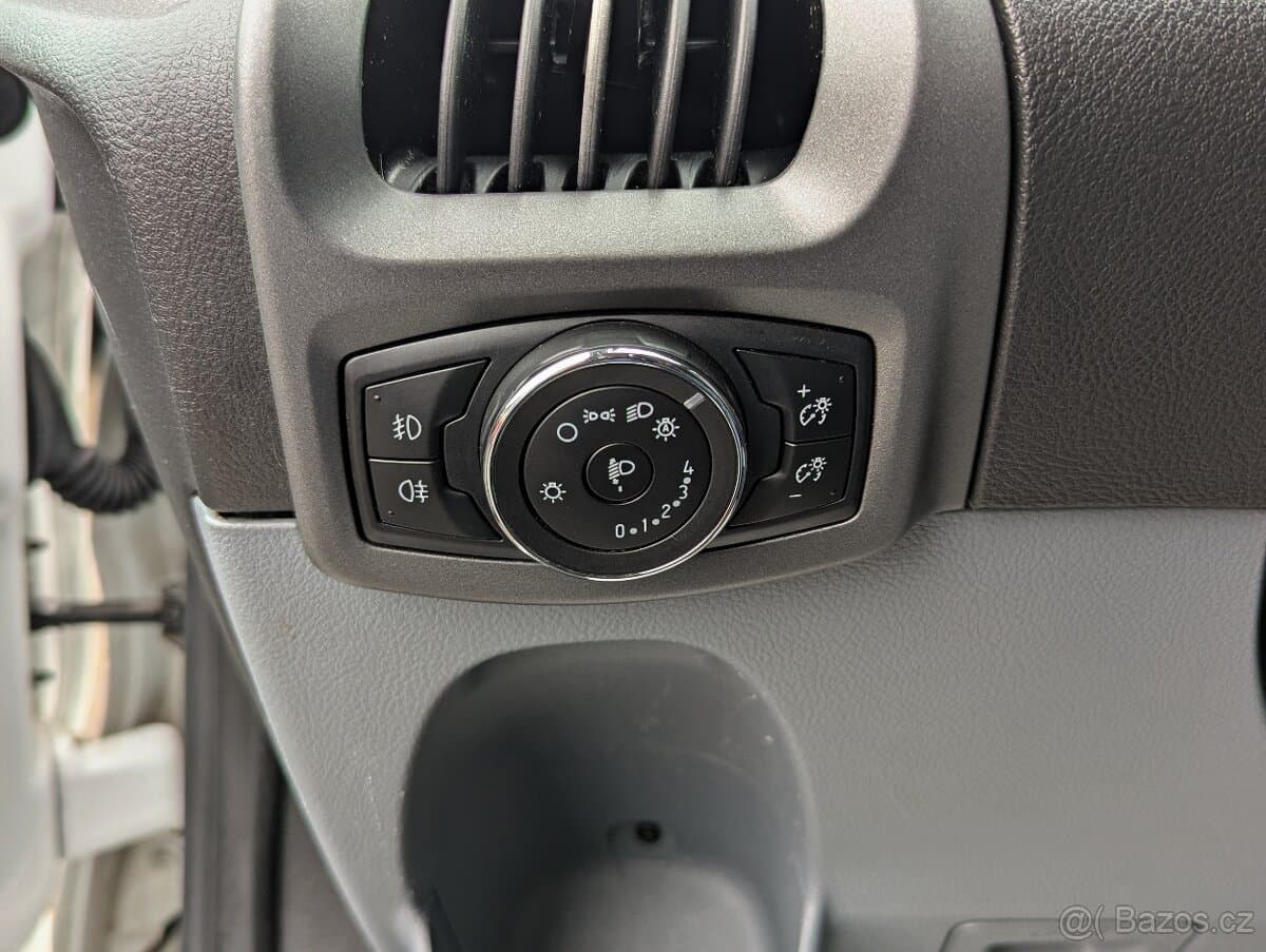 2017 Ford TRANSIT - 17