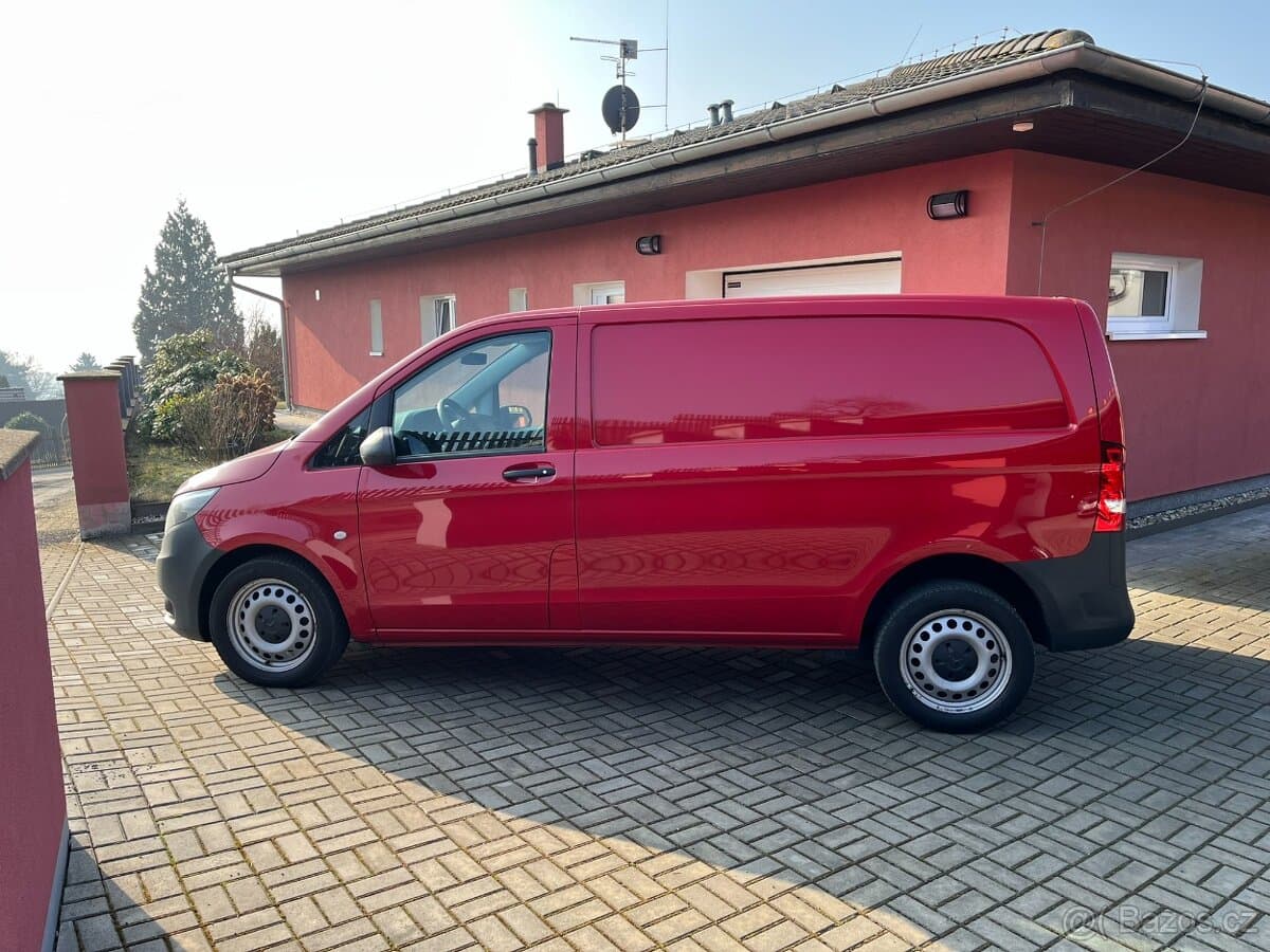 2022 Mercedes-Benz VITO - 17
