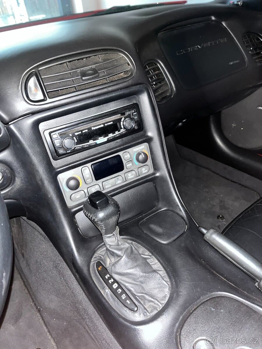 1997 Chevrolet CORVETTE - 17