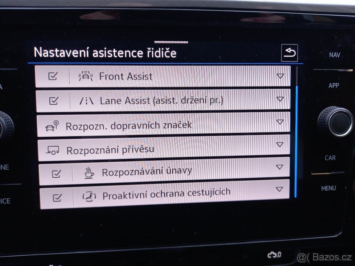2020 Volkswagen PASSAT - 17