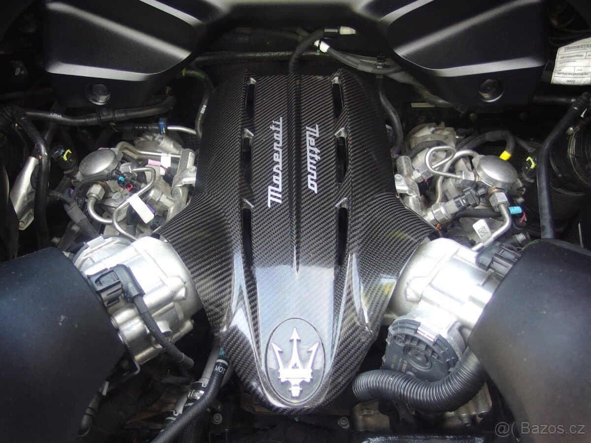 2022 Maserati OSTATNÍ - 17
