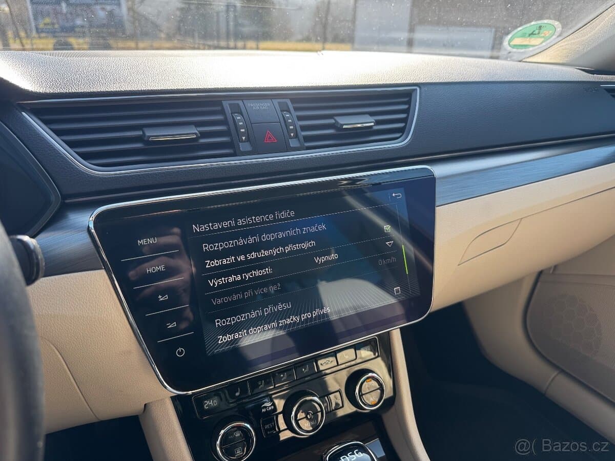 2019 Škoda SUPERB - 17
