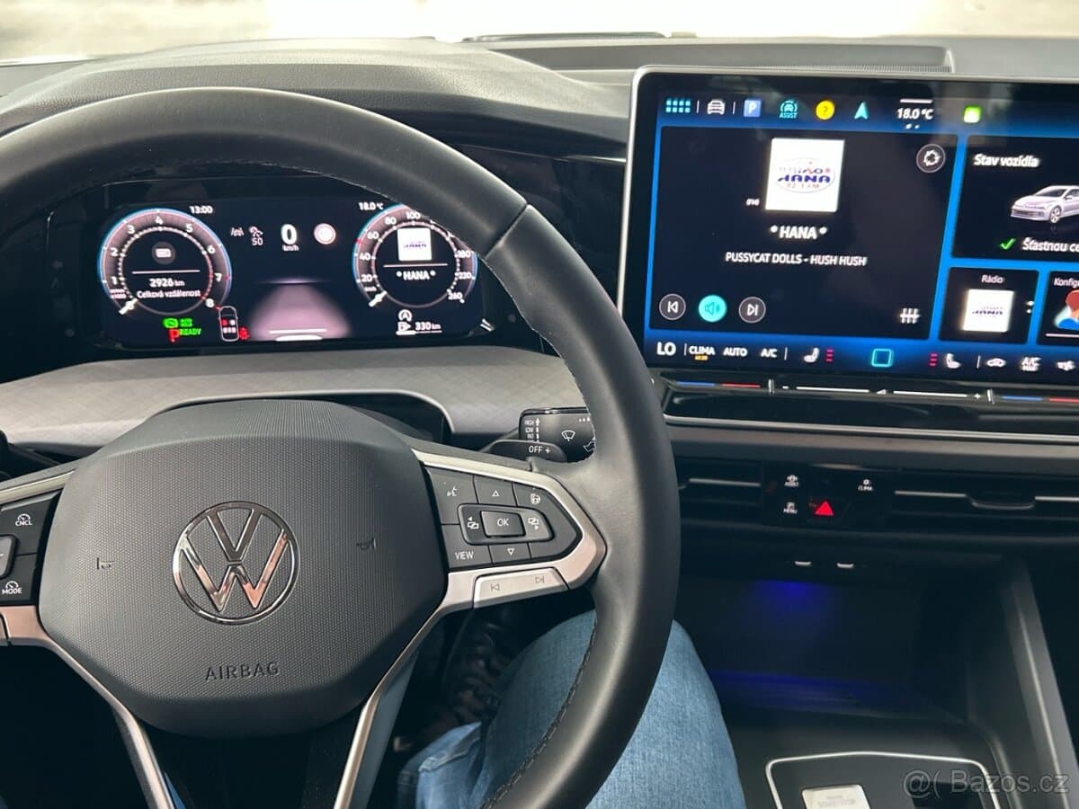 Volkswagen GOLF - 17