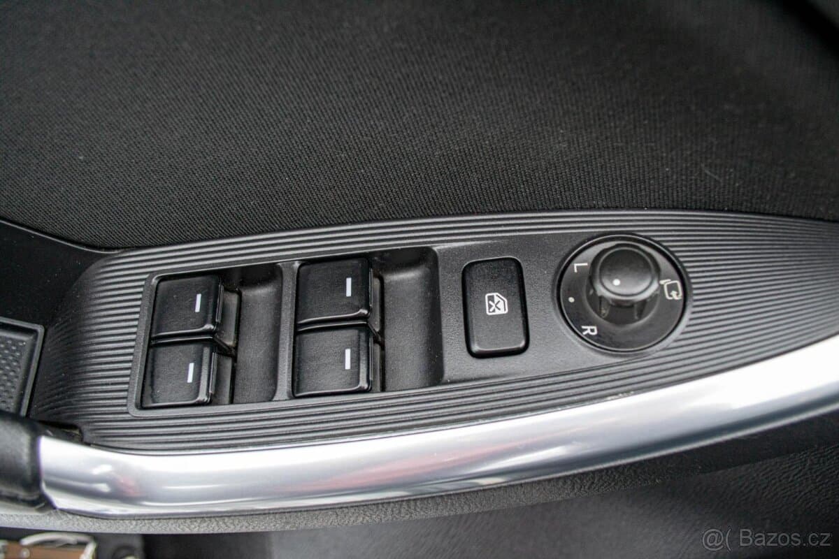 2014 Mazda CX-5 - 17