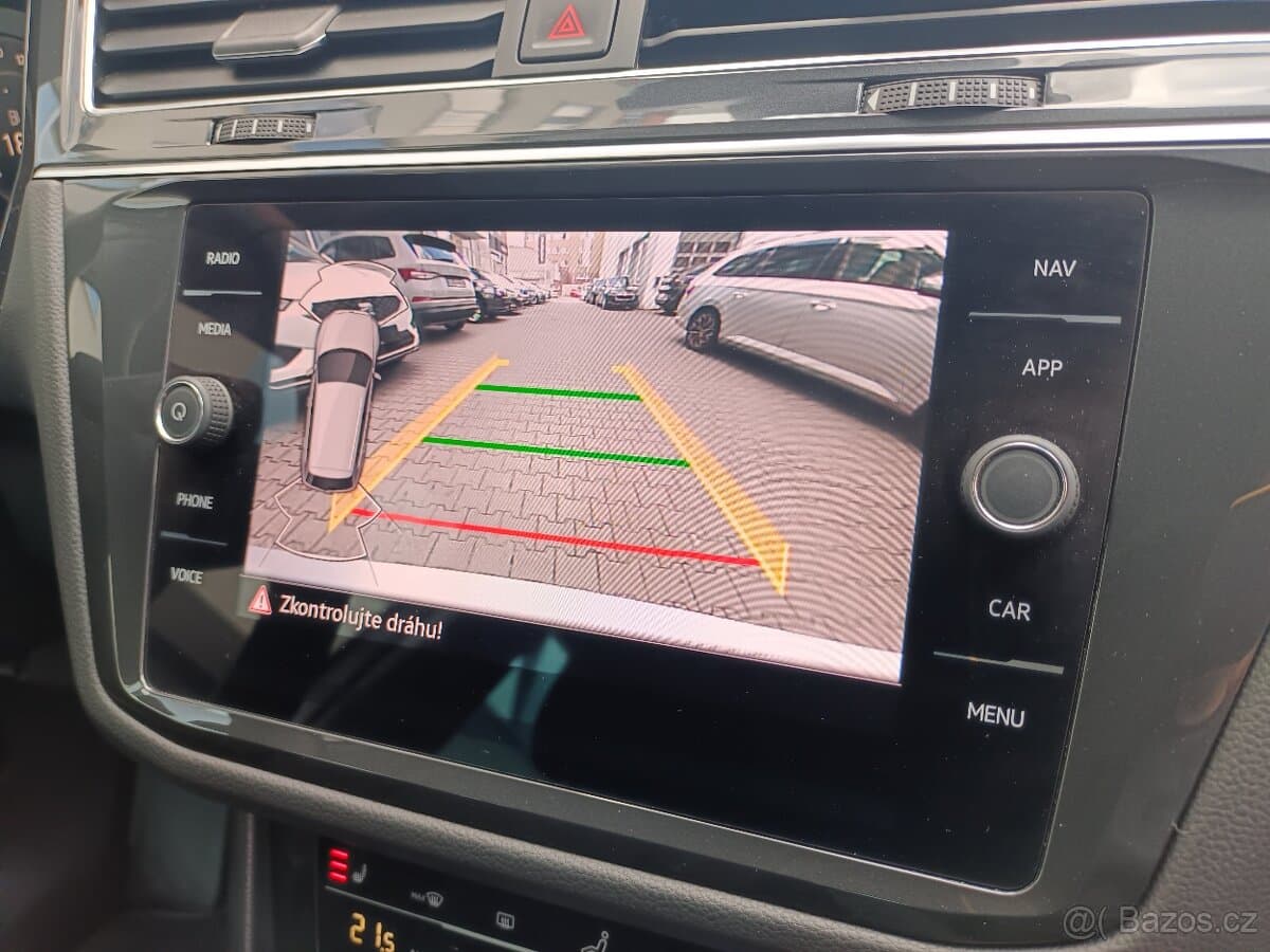 2022 Volkswagen TIGUAN - 17