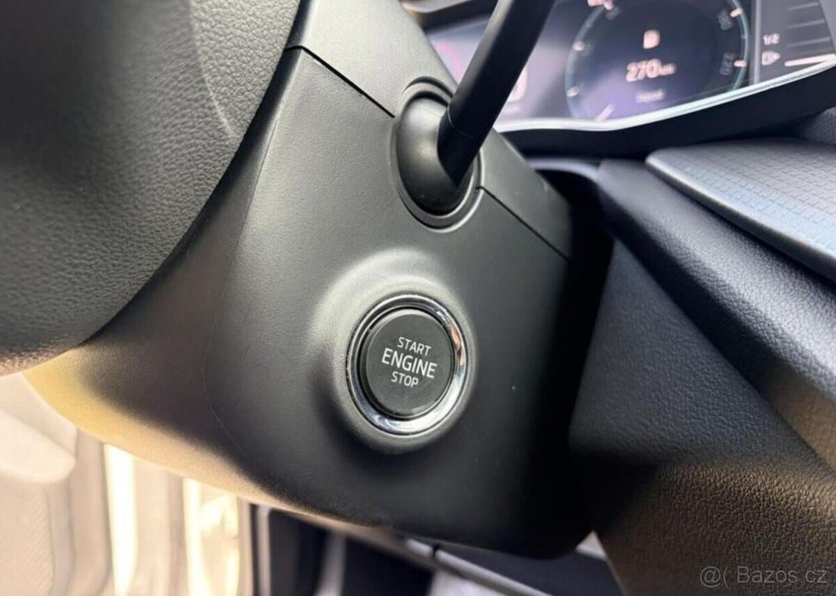 2022 Škoda OCTAVIA - 17