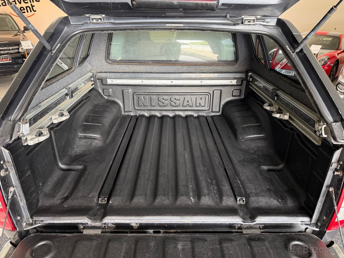 2013 Nissan NAVARA - 17