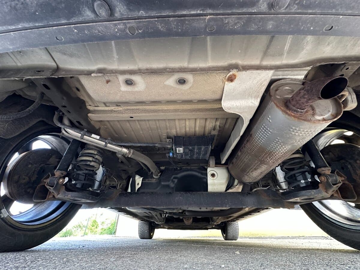2019 Ford ECOSPORT - 17