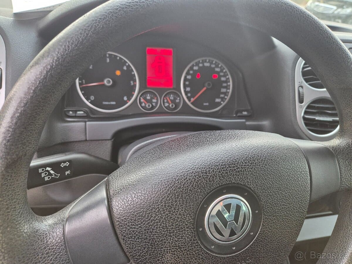 2009 Volkswagen TIGUAN - 17