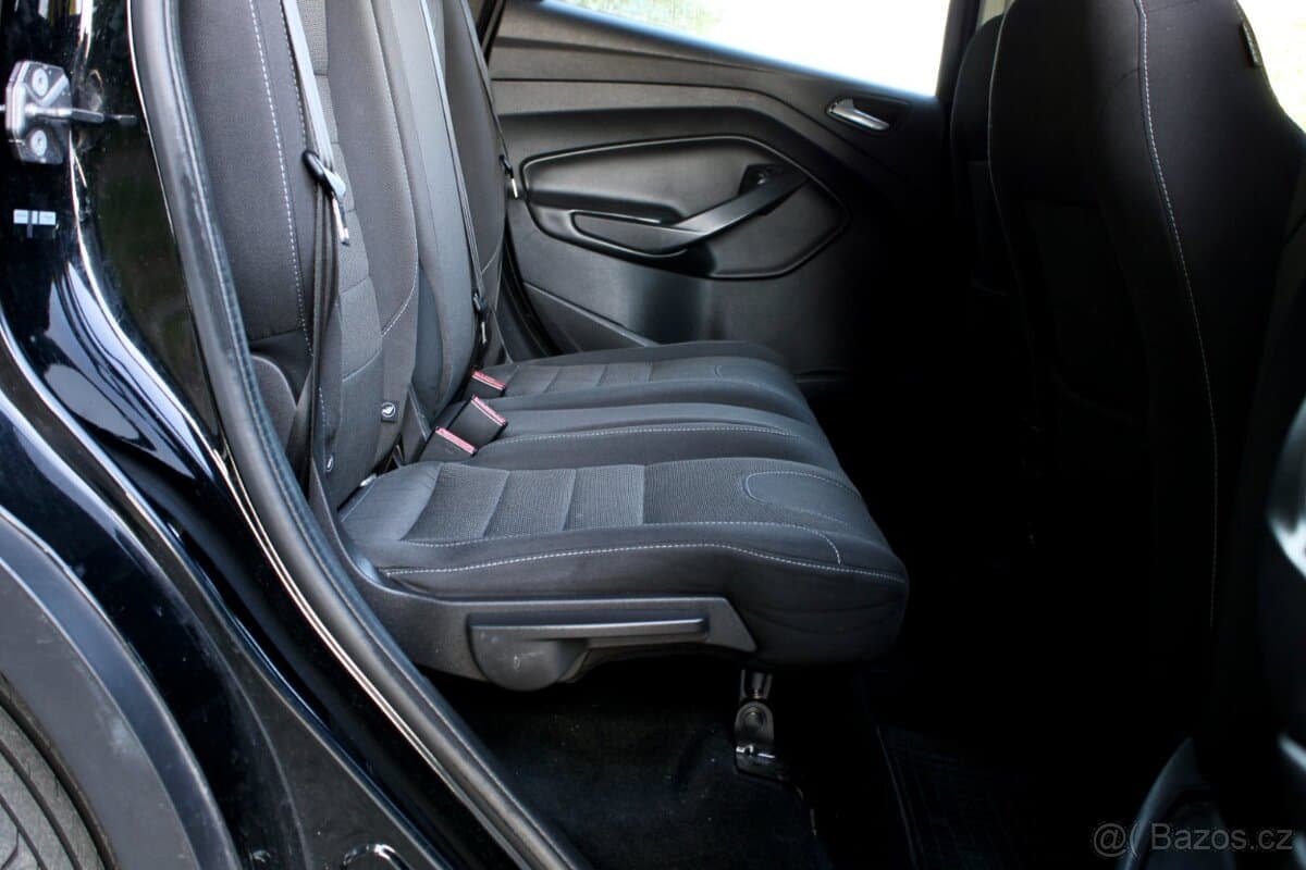 2016 Ford KUGA - 17