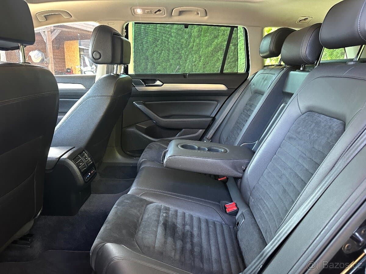 2016 Volkswagen PASSAT - 17