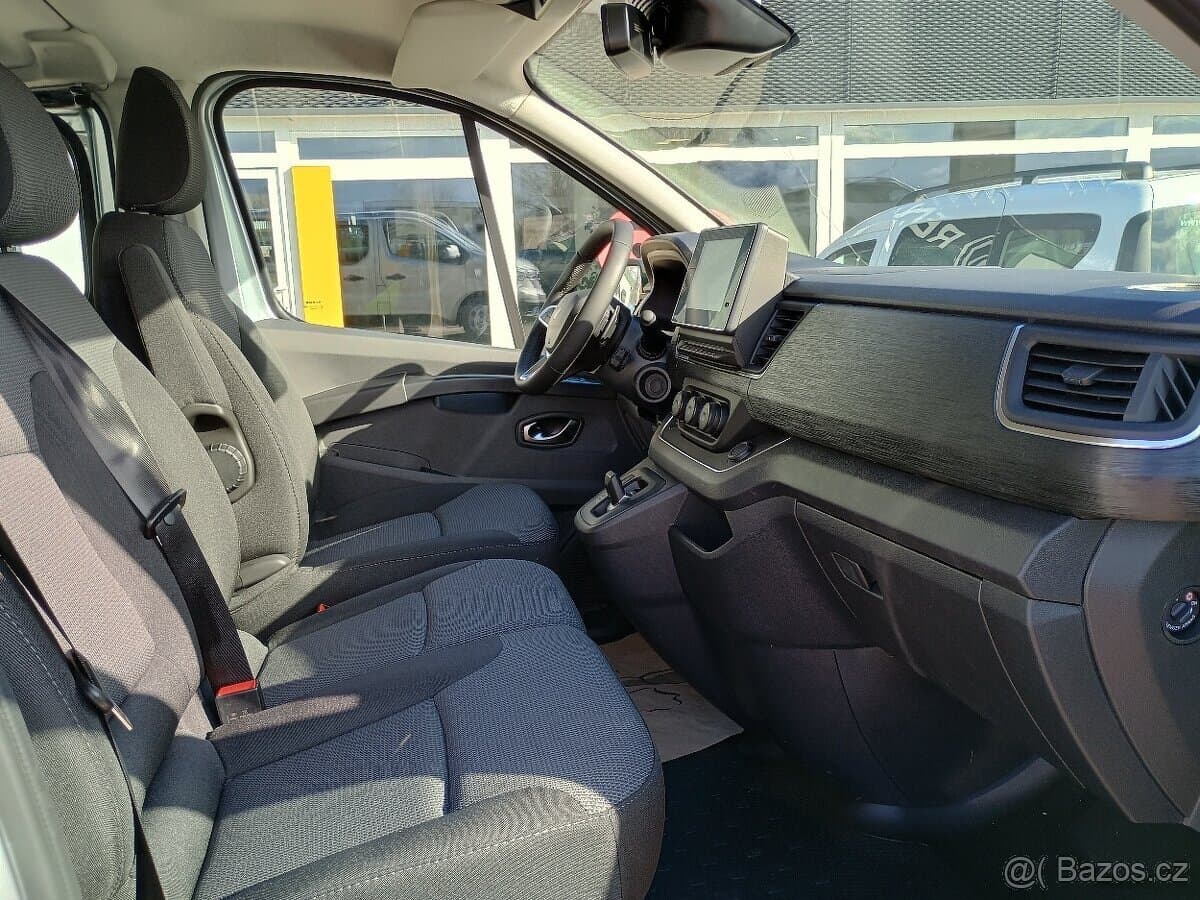 2026 Renault TRAFIC - 17