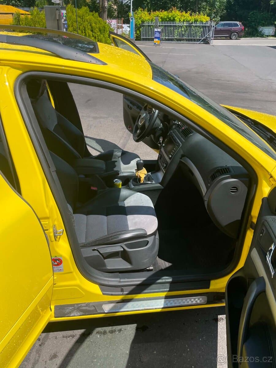 2011 Škoda OCTAVIA - 17