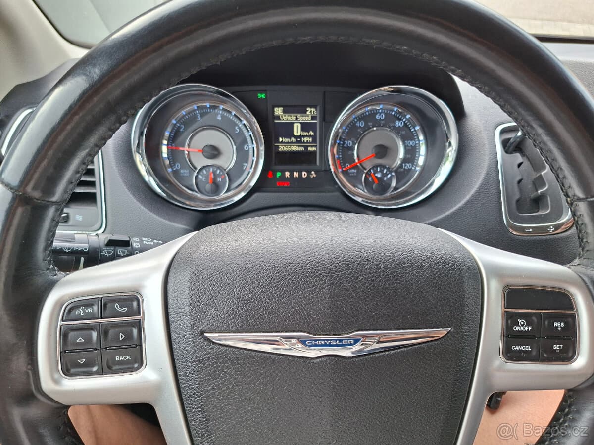 2014 Chrysler OSTATNÍ - 17