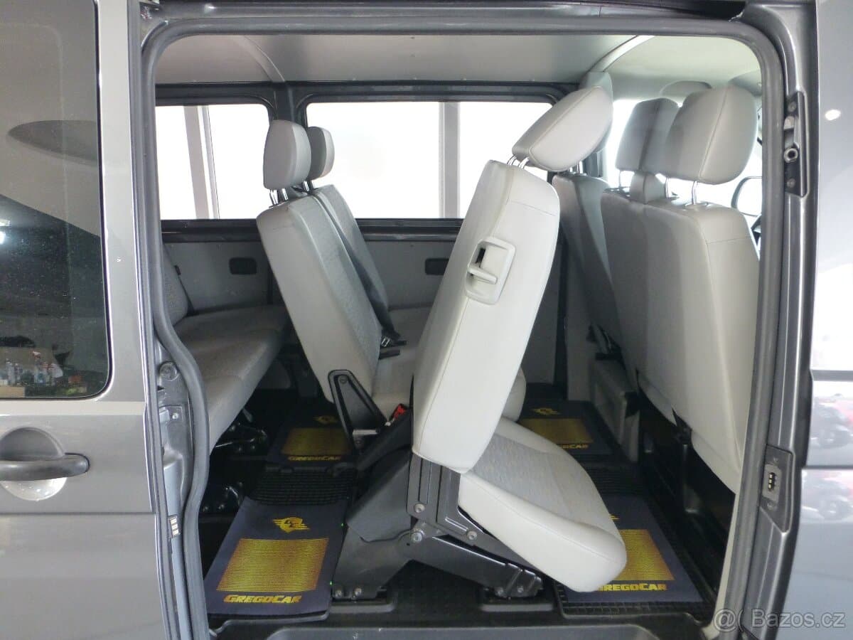 2010 Volkswagen TRANSPORTER - 17