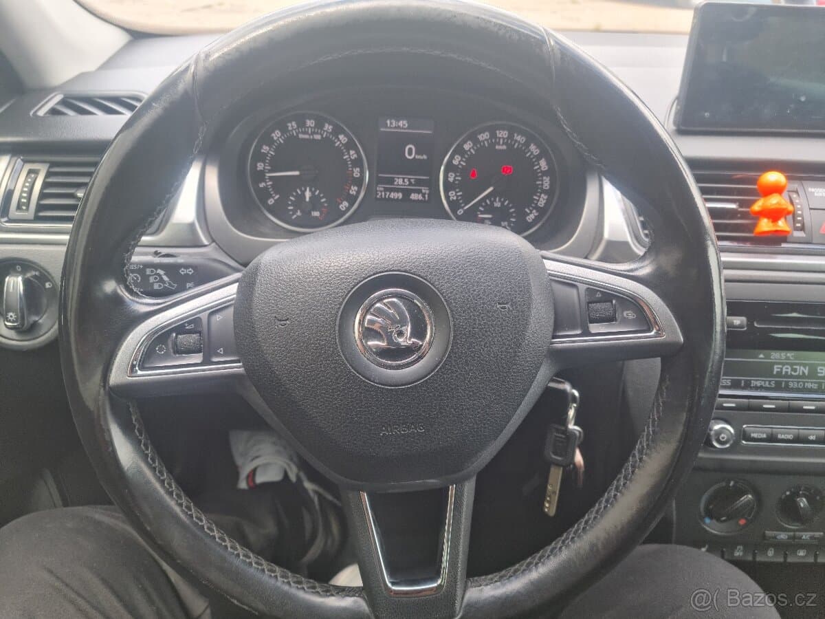 2014 Škoda RAPID - 17