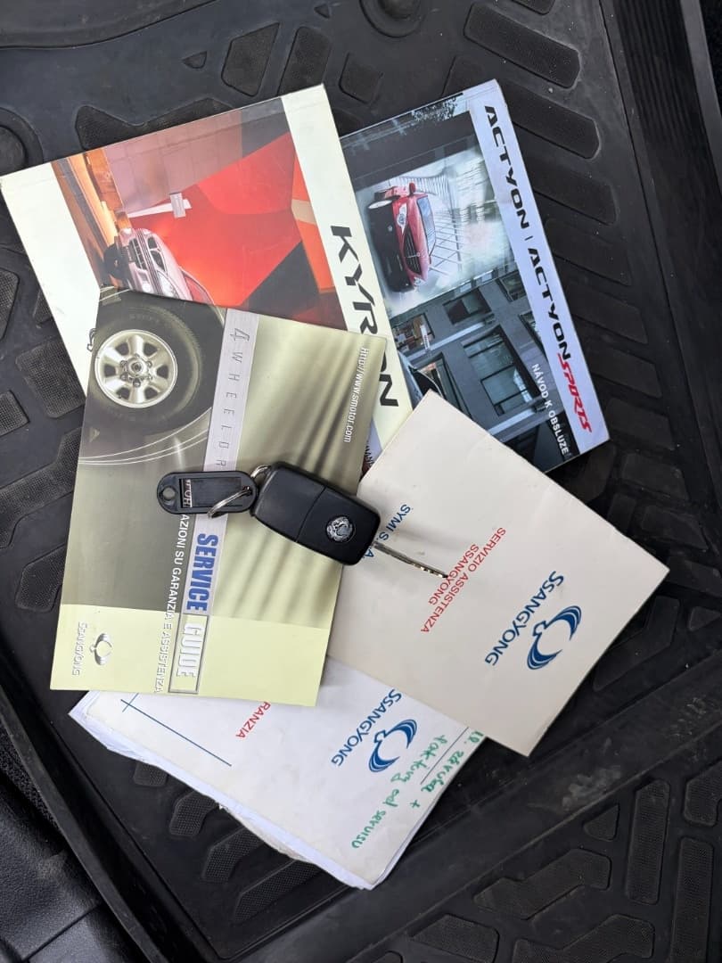 2008 SsangYong KYRON - 17