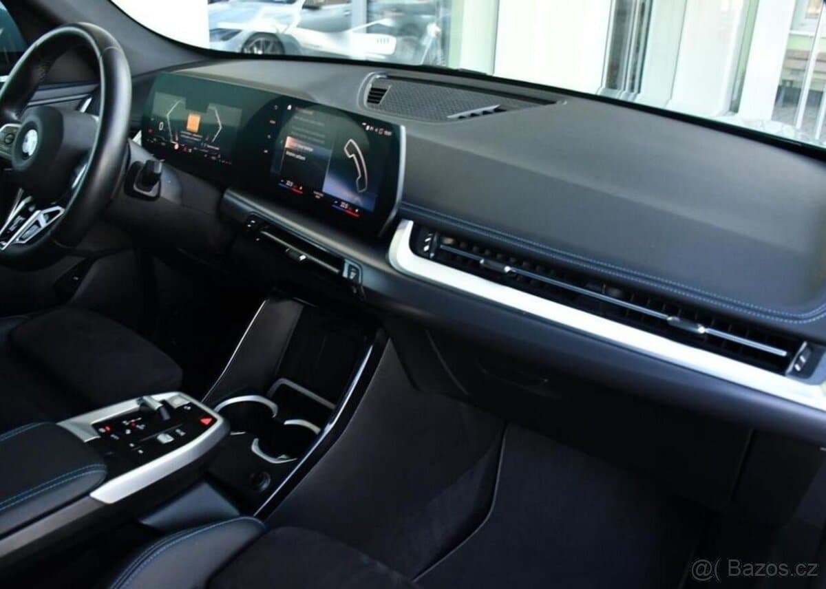 2023 BMW X1 - 17